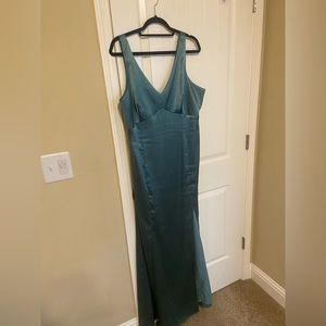 Birdy Grey Bridesmade Dress - Women’s XXL